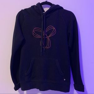 Tna/ Aritzia sweater in with Pink logo in Size S